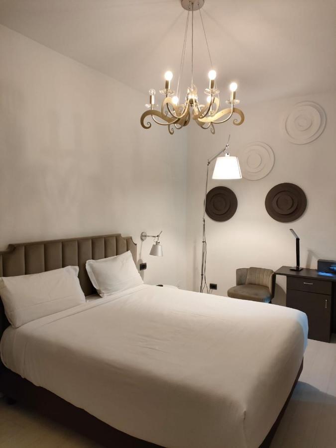 Best Western Plus Royal Superga Hotel Cuneo Bagian luar foto