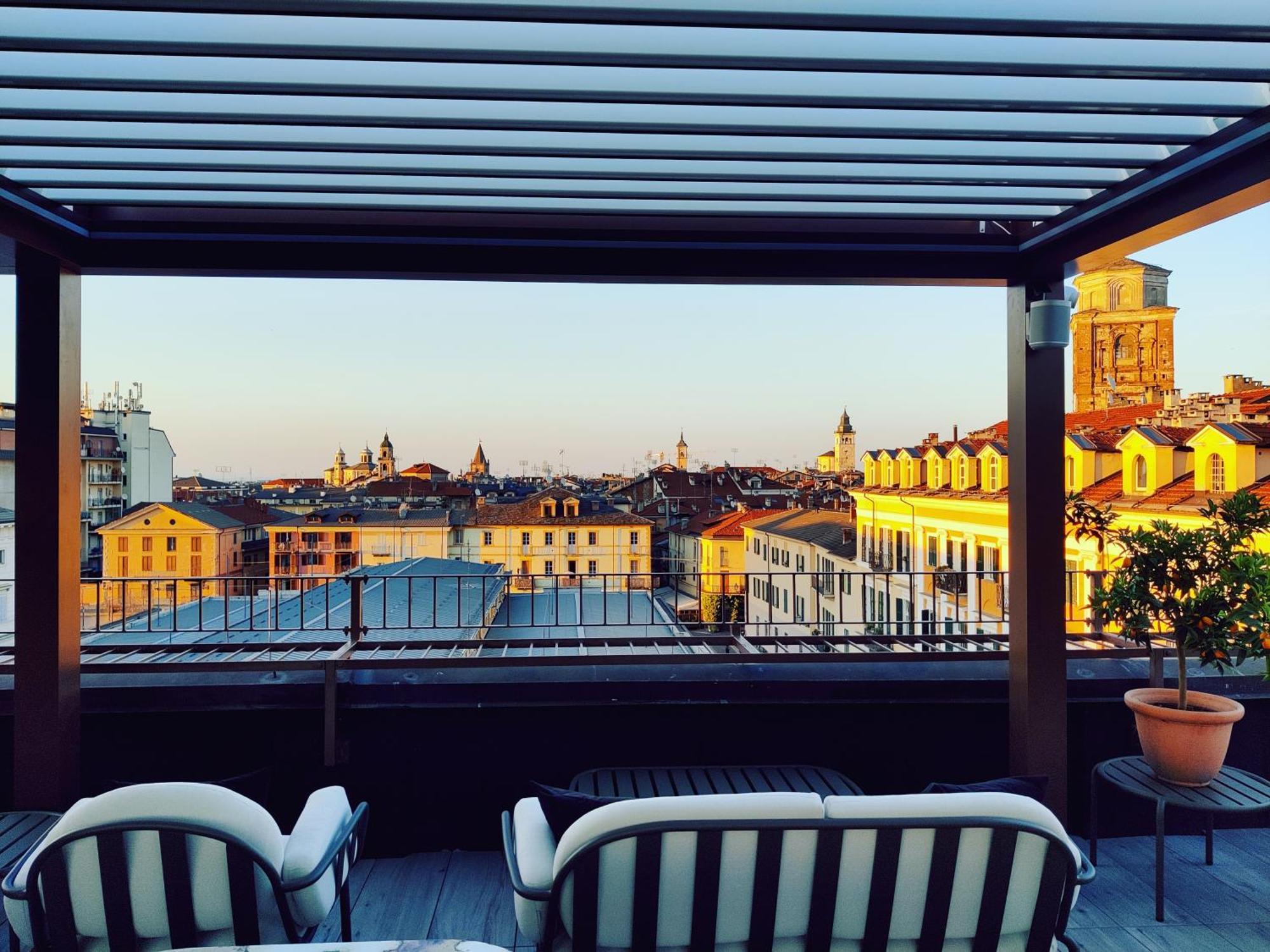 Best Western Plus Royal Superga Hotel Cuneo Bagian luar foto