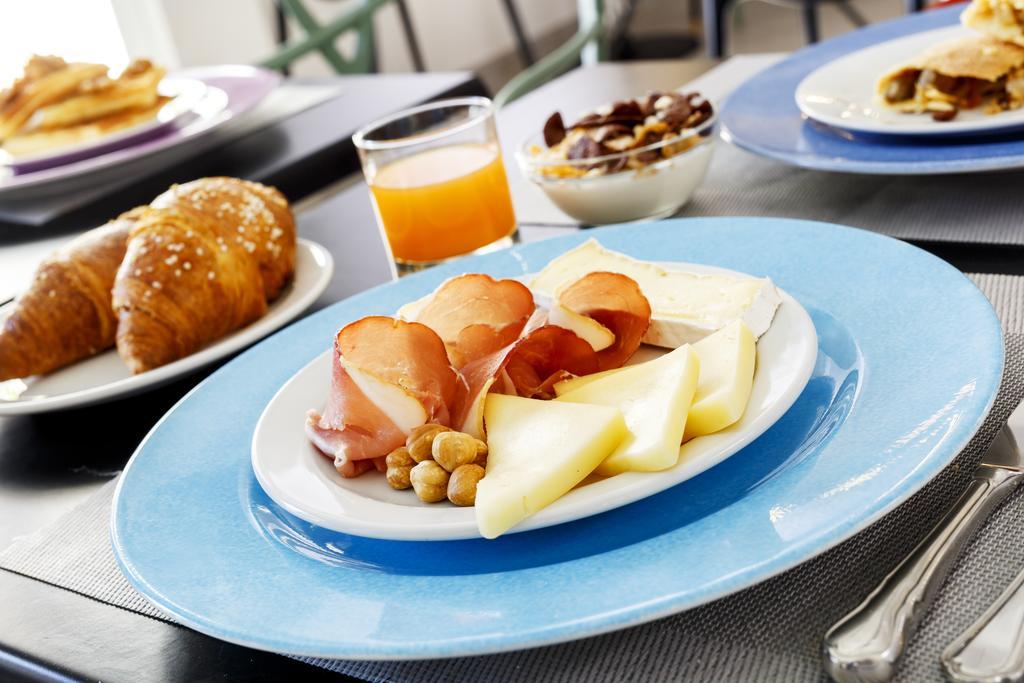 Best Western Plus Royal Superga Hotel Cuneo Bagian luar foto
