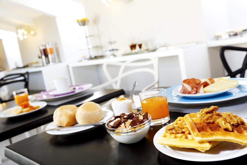 Best Western Plus Royal Superga Hotel Cuneo Bagian luar foto