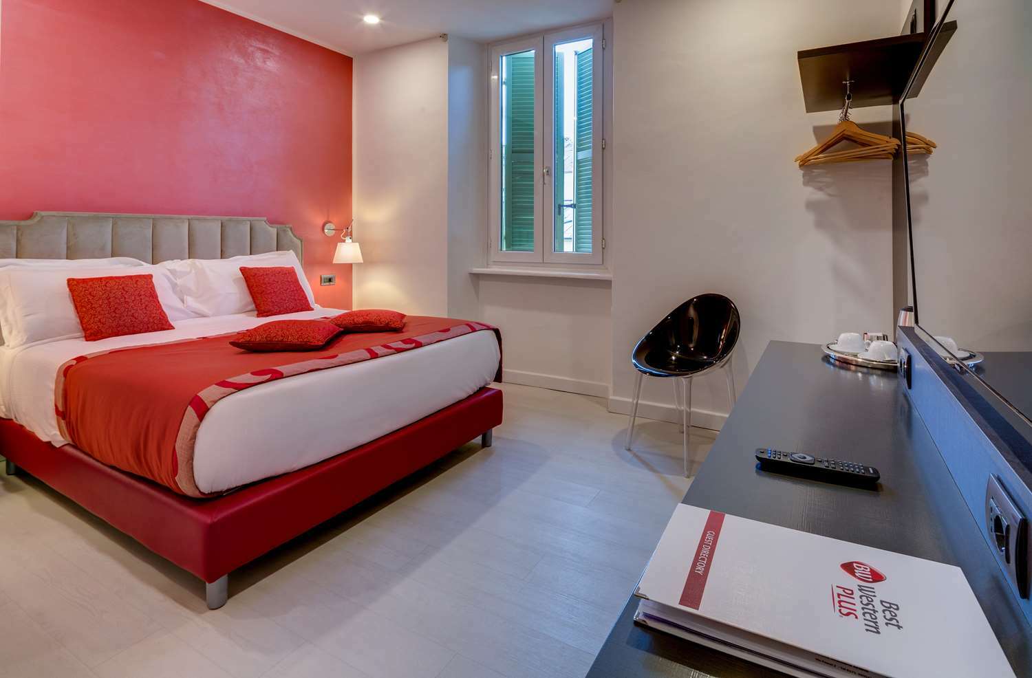 Best Western Plus Royal Superga Hotel Cuneo Bagian luar foto